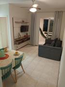 Poucos passos do mar na Praia da Costa