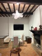 Il giardino di Chiara Il giardino di Chiara