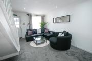 Modern 2 Bedroom Platinum Pad Glasgow City