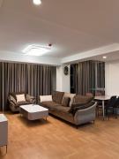 Cozy Downtown Apt in UB