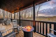Views, Arcade Game, Fire-pit, Hot Tub, Private!