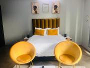 Chic Urban Studio with Great Views in Maboneng