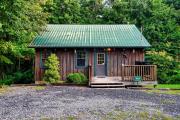 Wonderful Cabin with Hot-tub and Pool Table in Sevierville, Tennessee