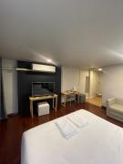 โรงแรม B24 Hostel