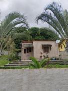 House with one bedroom and backyard