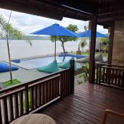 SEAVIEW Bungalow & Resto