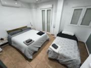 Habitación con baño privado en casa de 3 habitaciones Habitación con baño privado en casa de 3 habitaciones