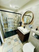 Chambre privée, proche Aéroport et Airbus