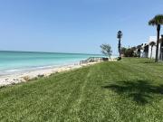 Rooftop Vibes – 2BR Loft in Tamarind on Manasota