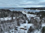 Dazzling Monthly stay, Nature, Hot tub & Serenity