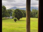 Ahana Hillside - Scenic Stay Near Cairns