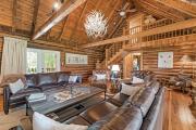 3BR Luxury Log Cabin Near Franklin