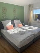 Wohlfül-Apartment- luxuriösen Betten perfekt für Familien und Gruppen, Hund, nahe Ulm