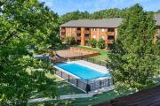 Pool View Oasis with Community Amenities