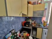 Spavaca soba s zajednickim kupatilom Ja spavam u prolaznoj dnevnoj sobi