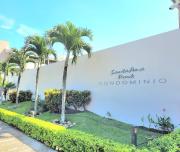 Walk to Downtown Santa Ana, Near Airport, Lush Gardens, Pool, King Bed, Security
