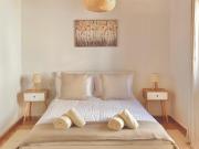 Charming 1-BR Stay Near City Centre, Marina and Beaches - Perfect for Couples, Business or Solo Travellers