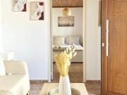 Charming 1-BR Stay Near City Centre, Marina and Beaches - Perfect for Couples, Business or Solo Travellers