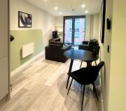 Lovely Central Birmingham 1 Bed Apartment