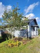 Söpö mökki Himoksella palveluiden vieressä