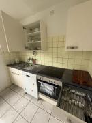 Monteurwohnung bei Köln,Düsseldorf WLAN, Parkplatz, Küche, Handtücher