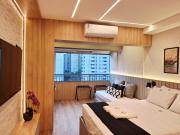 Lindo e espaçoso studio com cama queen e cama solteiro