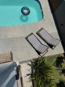Morada de Francisco Casa com piscina perto do mar
