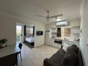 Luxury Coastal Escape at Endeavor Inn - Emu Park