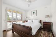 Coastal Comfort - Peaceful 2BR stay in old Torquay