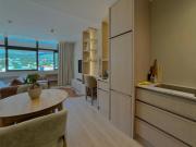 Stunning Table Mountain Views in stylish Studio