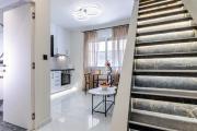 Peonia Apartment Modern Two-Level Stay Near Old Town