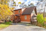 Wooded Cabin Escape w Fire Pit & Family Ready