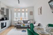 Modern 2 Bedroom Apartment Near Putney Station