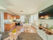 Entire Lovely 3 Bedroom, 2 Bathroom Apartment! 1 Block to the Beach and Boardwalk!