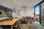 WOW Apartment on Elizabeth Victoria One