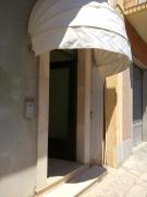 Top Avola