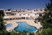 Houses and Apts. in Porches - Algarve 25995