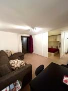 Leo Loft - Mountain Getaway near Slopes