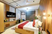 J Residency Near Nizamuddin Railway Station