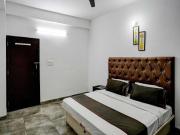 Hotel O Omi Rooms