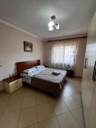 Peaceful, Cozy Apartment in a Central Neighborhood