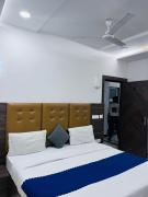 HOTEL MM VAIRO CAFE ,Agra