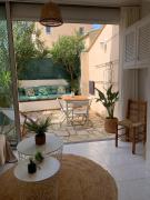 Bright studio with small terrace