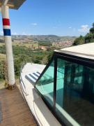 Lancha Pérola Negra - Vila Mágica