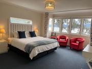 Anchorage Waterfront Retreat