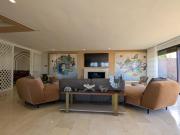 Seafront Luxury Villa with Amazing pool!