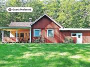 6 person holiday home in HÄSTVEDA-By Traum