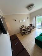 Impecable departamento en Plaza Colón