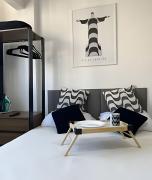 STUDIO - PRAIA de BOTAFOGO - 400m do Metrô Botafogo - Excelente Localização - Bares, Restaurantes e 2 Grandes Shoppings - Portaria 24h - Wi Fi - TV Claro e Steams