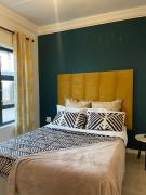Modern 2Bed Stay in Rivonia